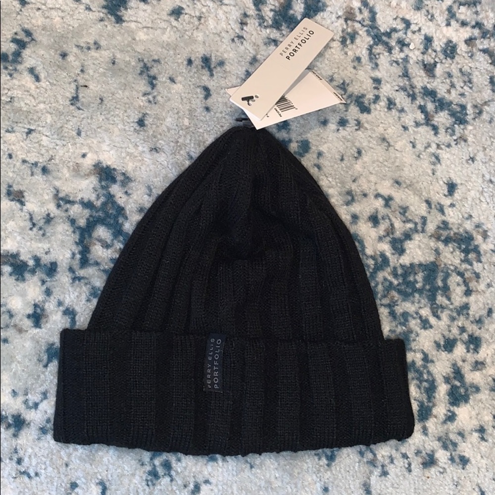 NWT Perry Ellis Beanie